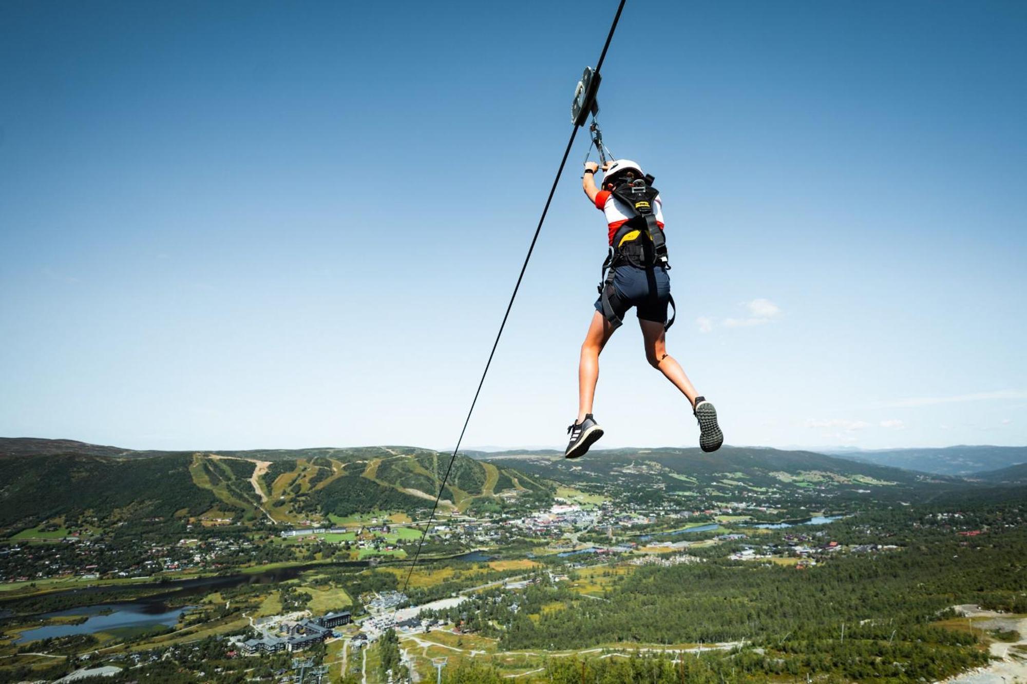 Koselig Hytte Med Usjenert Og Solrik Beliggenhet Geilo Exterior photo